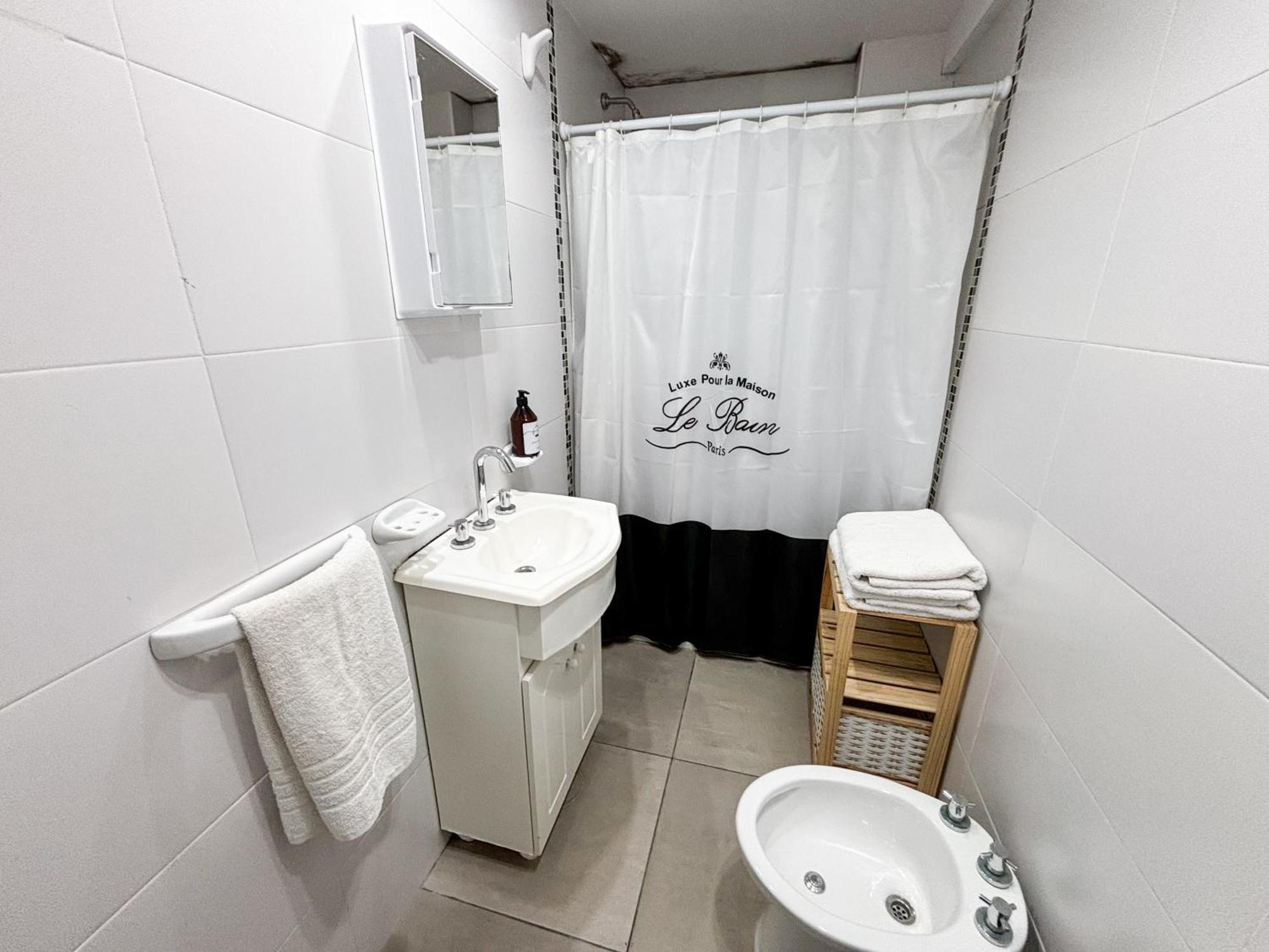 Calido Departamento En Moron Apartment Exterior photo